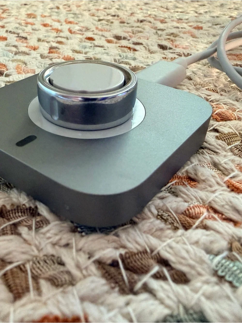 Oura Silver Magnetic Ring Charger with USB-C Cable